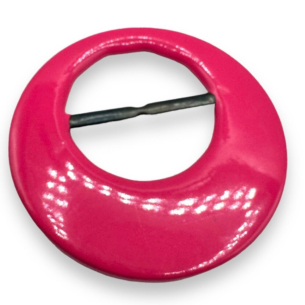 Vtg 80s Plastic & Metal Shirt Slide HOT PINK CIRCLE Belt Buckle Scarf Knot - Picture 1 of 3